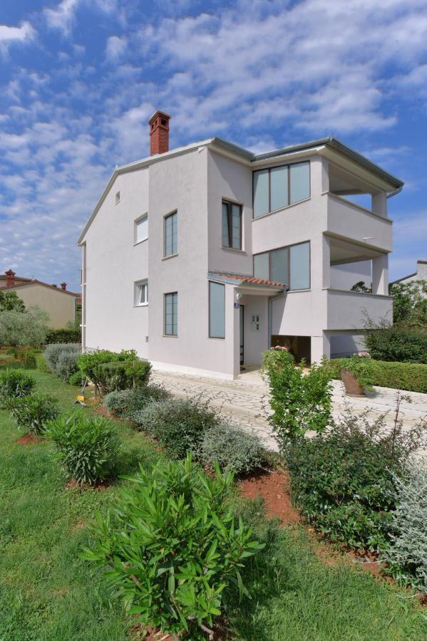 Brezac Olive Garden Apartment Фажана Экстерьер фото
